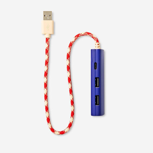 Hub With Usb-C Output